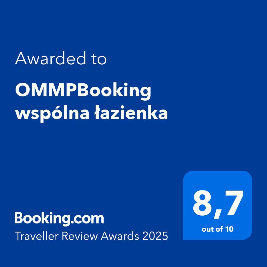Ommpbooking Wspolna Lazienka Ченстохова Екстер'єр фото